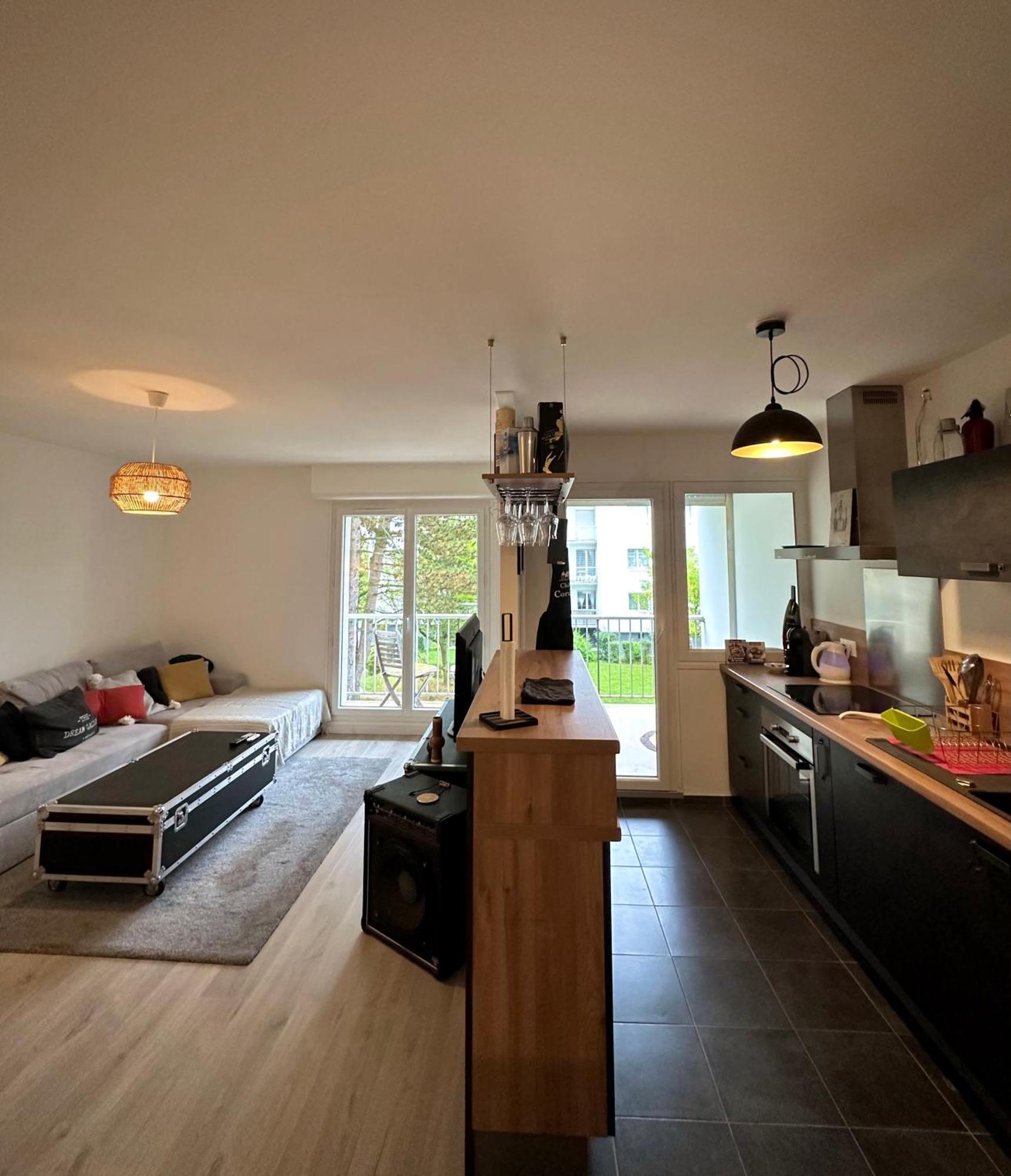 Le Beau Hugo Apartment Mainvilliers  Bagian luar foto